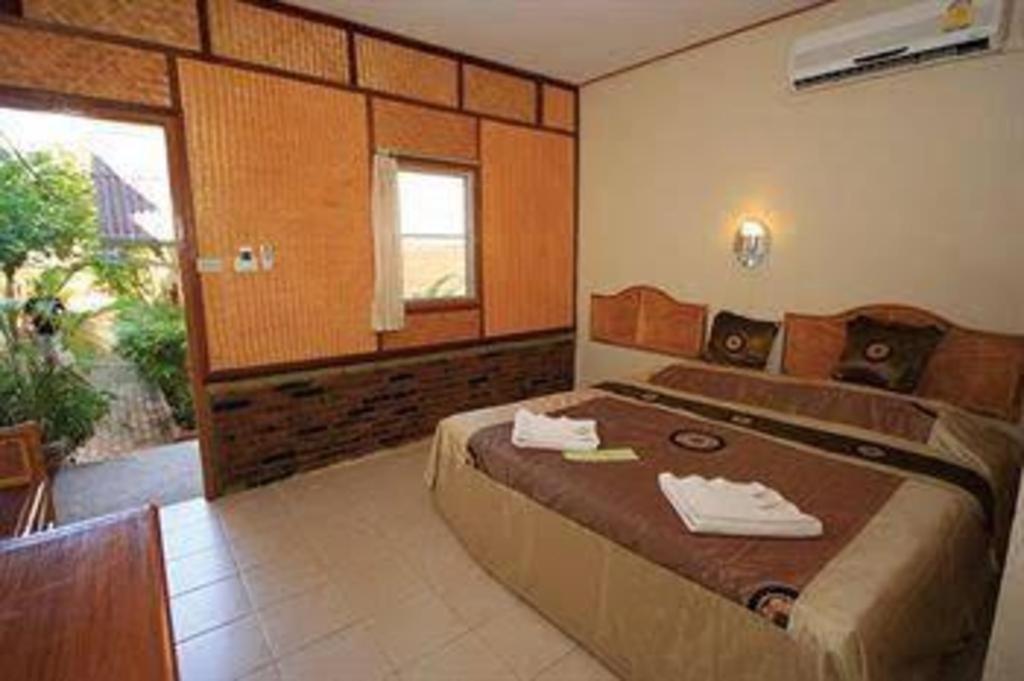 Oyo 681 Paradise Hotel Ao Nang Esterno foto